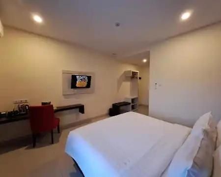 Hotel Simfony Alor Kalabahi Экстерьер фото